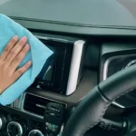 plan étape par étape : comment nettoyer l’intérieur de votre voiture comme un pro ?