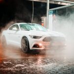 À quelle fréquence laver votre voiture ? Découvrez le calendrier de lavage idéal !