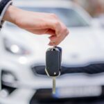 Clés de voiture physiques vs. clés de voiture électroniques