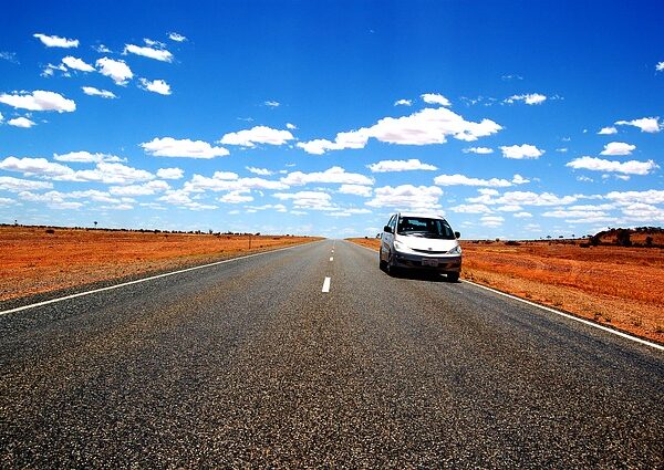 randonnée en voiture dans l'outback australien