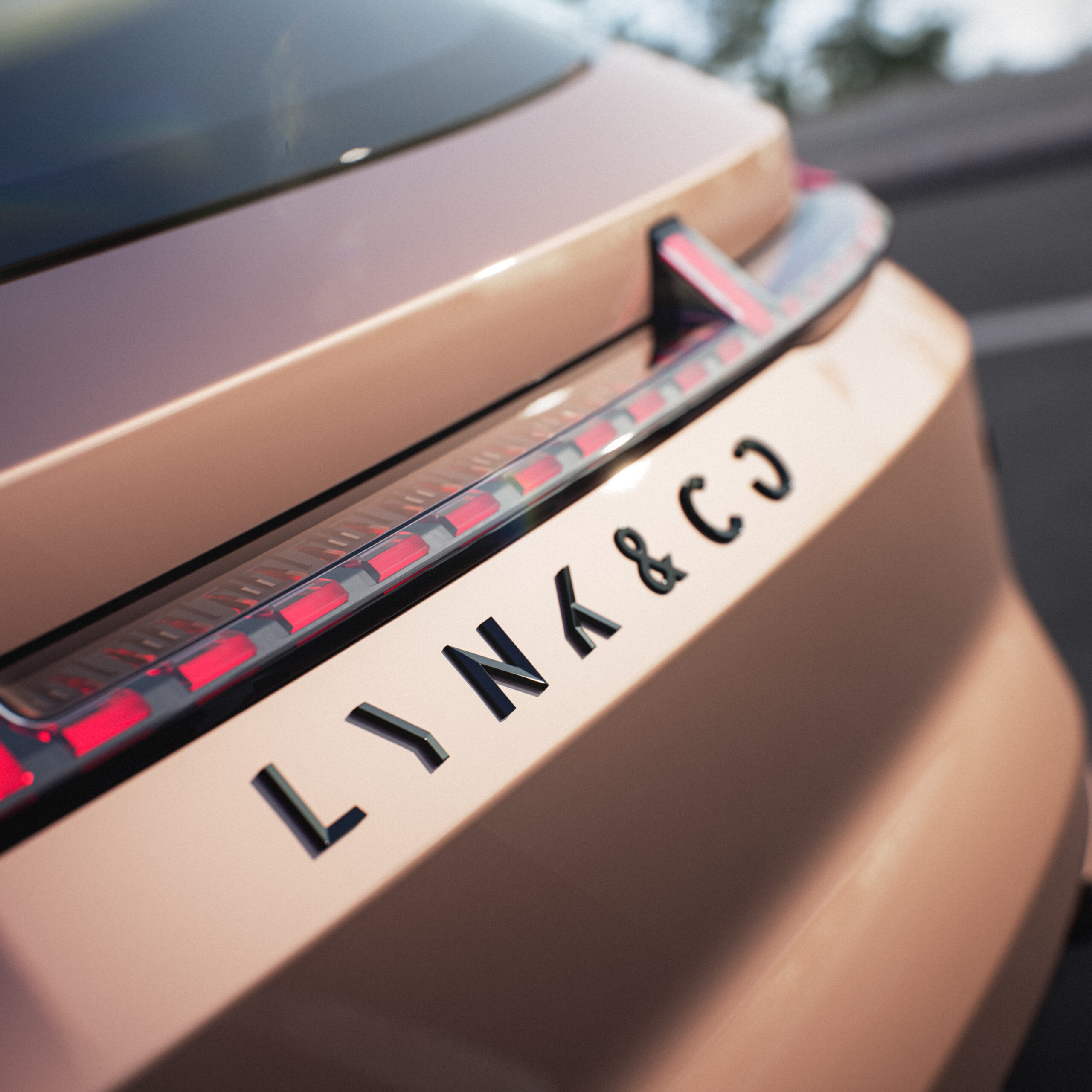 Lynk & Co 08