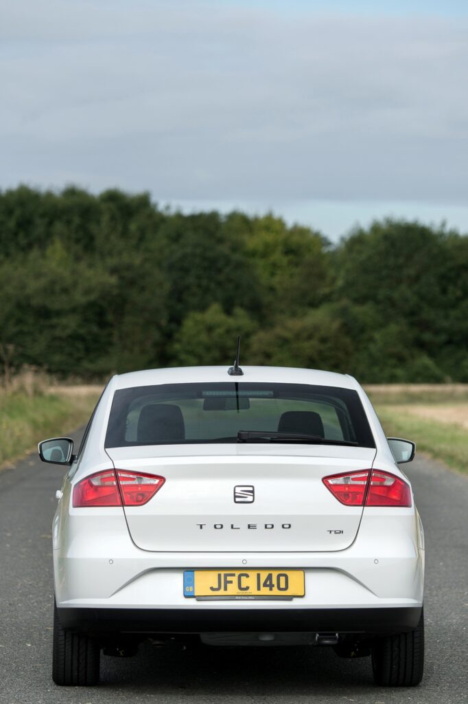Seat Toledo comparée à la concurrence